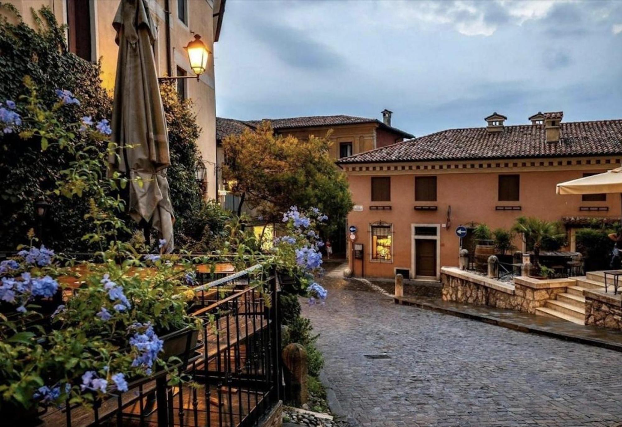 Civico 38 Apartment Bassano del Grappa Luaran gambar