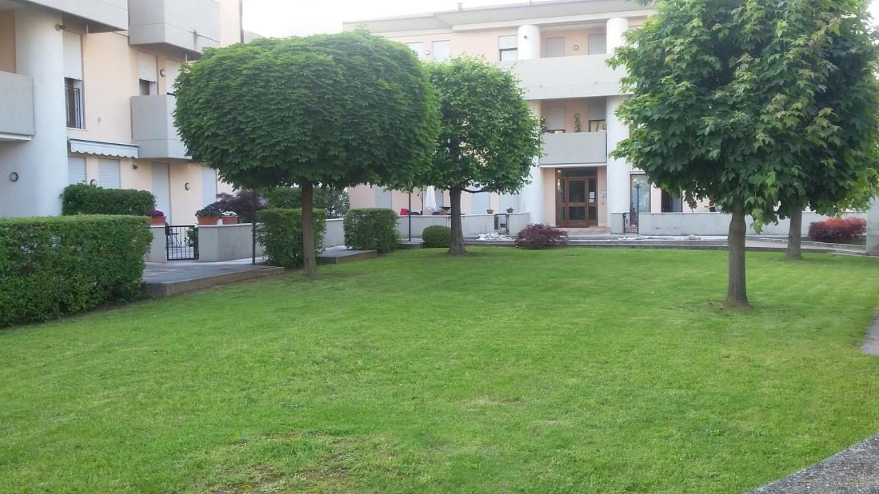 Civico 38 Apartment Bassano del Grappa Luaran gambar